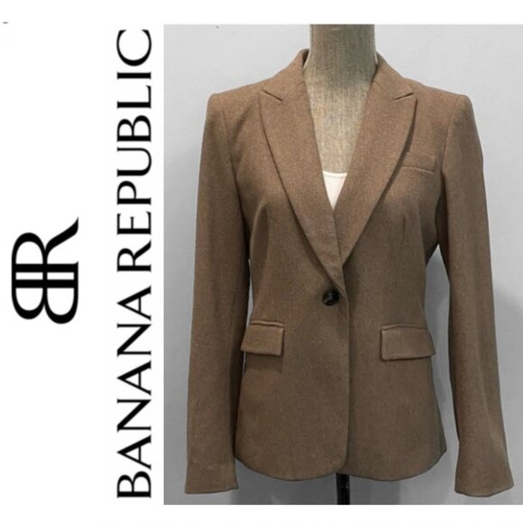 Banana Republic Wool Tan Blazer Size 6 Classic Fit, Button Details, Workwear - Picture 1 of 14